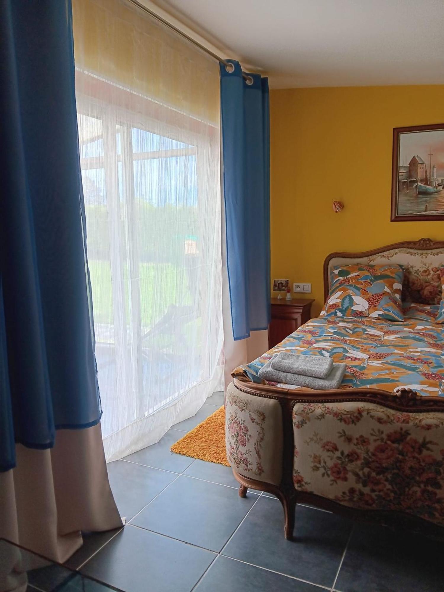 ホテル Chez Vladimir Criquebeuf-en-Caux エクステリア 写真